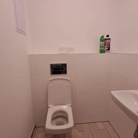 Apartment Spacious In