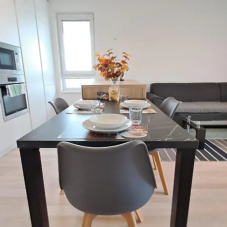 Lejlighed Spacious In